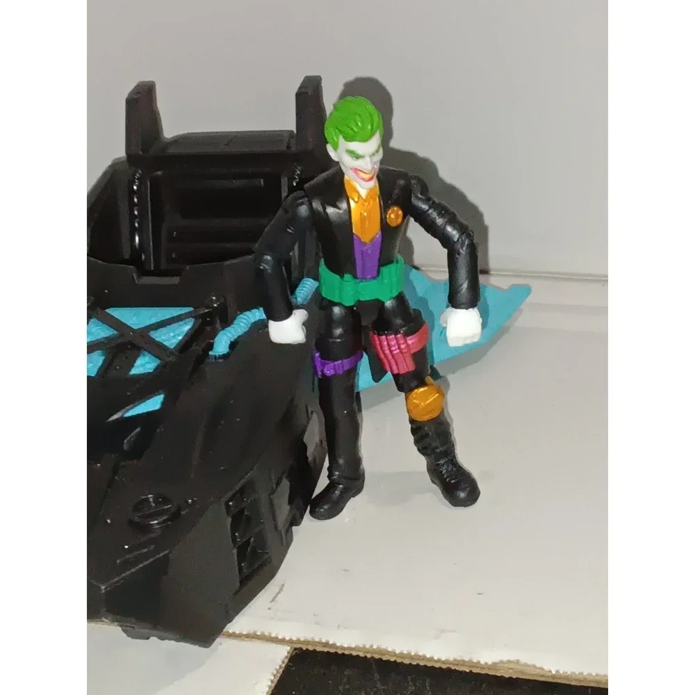 DC Batman THE JOKER  And Robin And Vehicles Master 3.75" Inch Warner Bros - Picture 4 of 8
